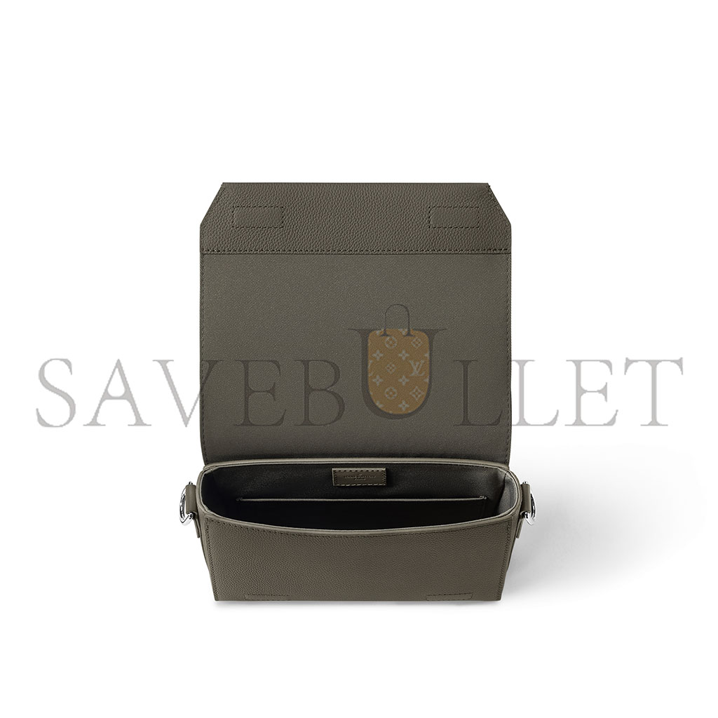 LOUIS VUITTON TAKEOFF MESSENGER PM M25125 (22*16.5*7cm) LOUIS VUITTON TAKEOFF MESSENGER PM M25125 (22*16.5*7cm)